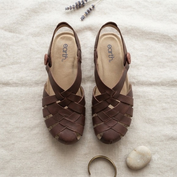 Earth Shoes - Earth Bellta Fisherman Sandals Womens 8.5 Brown Leather Slingback Casual Boho